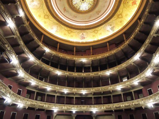 El Circulo Theatre