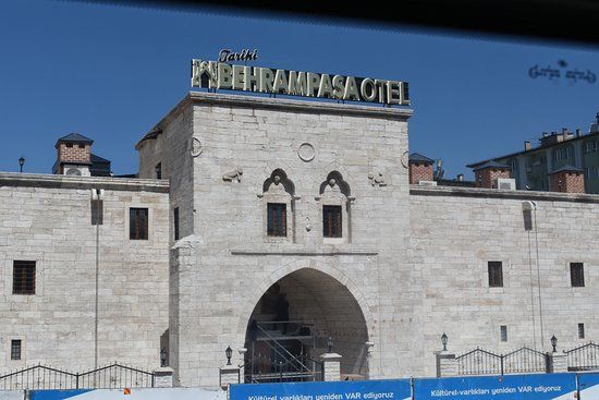 Behram Paşa Hanı