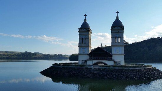 Torres De Itá