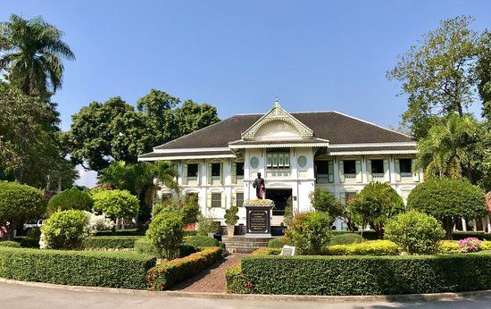 Khum Chao Luang
