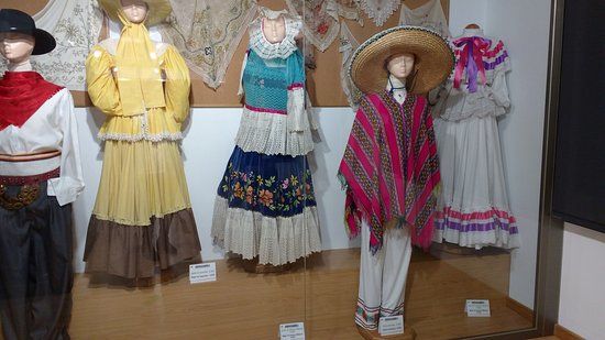 Museo del traje Juan Jose Linares