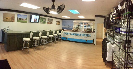 Saint Lawrence Spirits Downtown Tasting Room
