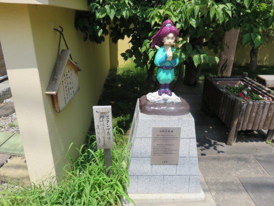 Sanada Ten Braves Statues