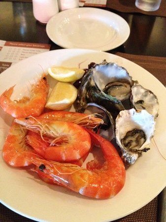 Mesh - Crown Promenade