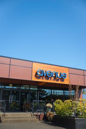 Avenue Bistro