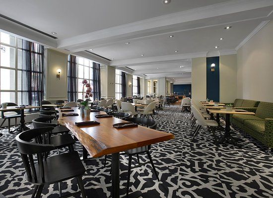 Cafe Nicole & Bar