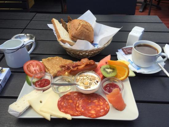Cafe Carma