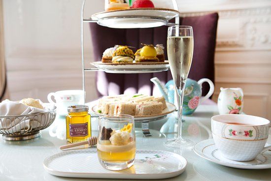 St. Ermin's Tea Lounge