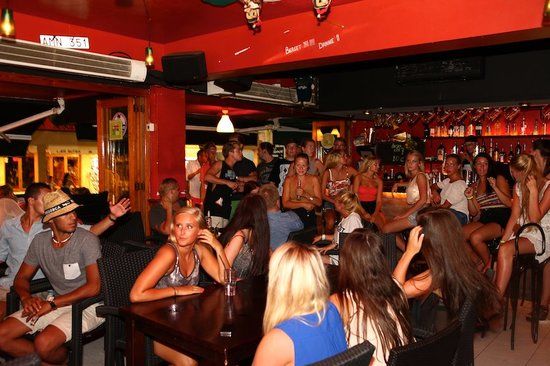 E4:AN Bar & Restaurant