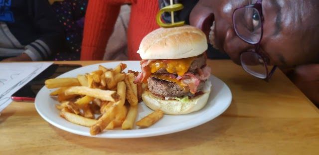 Big Al's Family Restaurant & Lounge