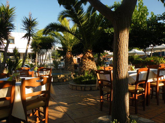 Marem Cafe Restaurant