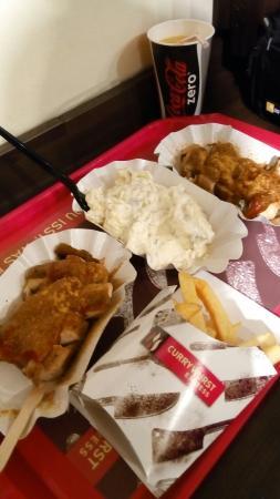 Currywurst am Savignyplatz