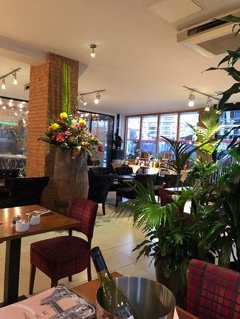 Square Mile Kitchen and Lounge