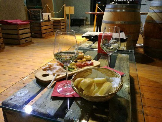 Wine bar Vintage
