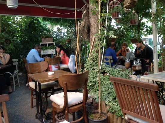 Sardunya Cafe