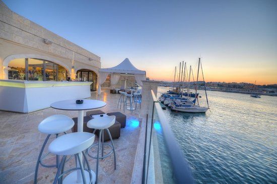 Haywharf Restaurant & ClubHouse