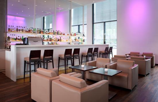 & Bar Ven