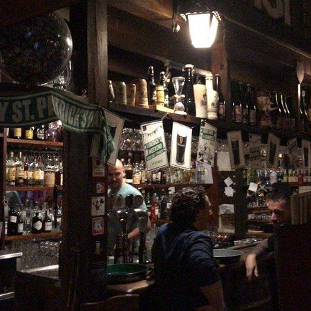 Il Cantinone Pub