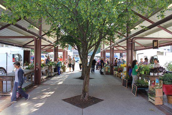 Lynchburg Community Market