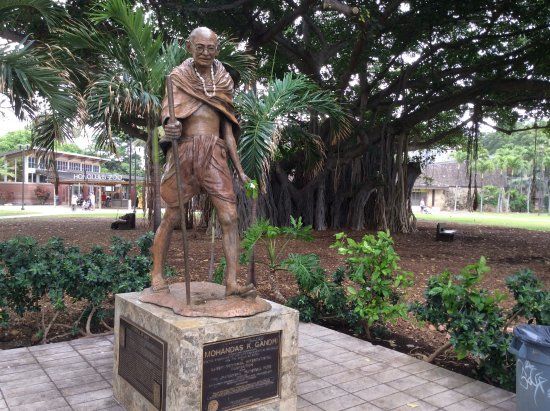 Gandhi Statue