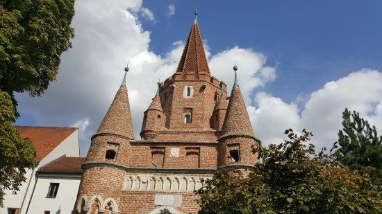 Porte Croix