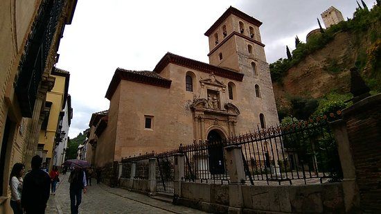 Iglesia de San Pedro y Pablo