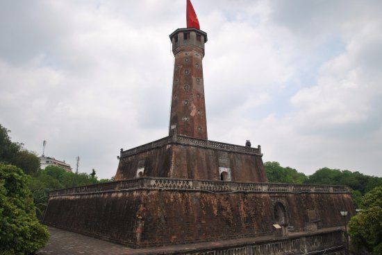 Cột cờ Hà Nội