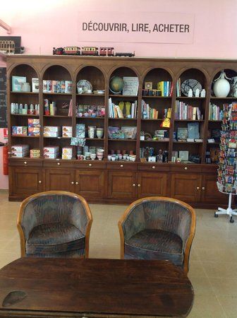 Viens Attendre a Marseille