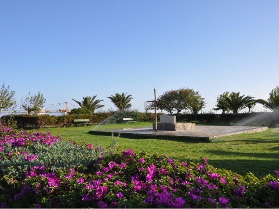 Venetian Walls and Tomb of Nikos Kazantzakis