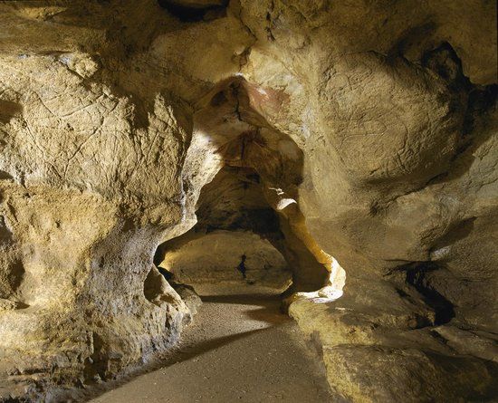 Grotte de Pair-non-Pair
