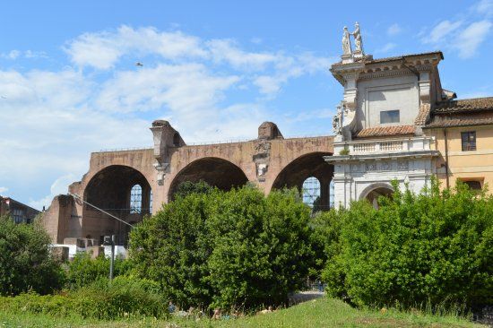 Basilica of Maxentius