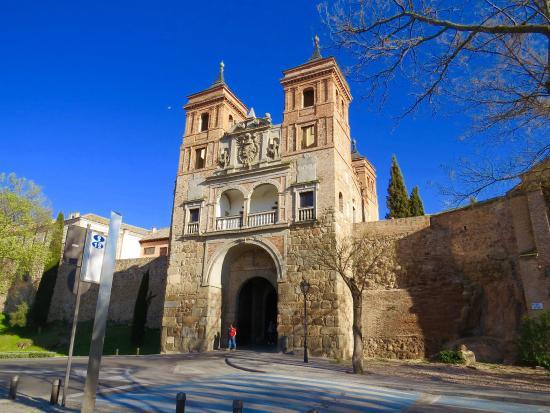 Puerta del Cambrón