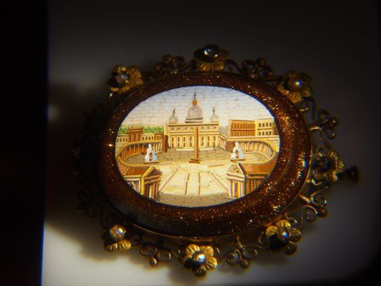 Museum of Miniatures and Microminiatures Micro Mundi