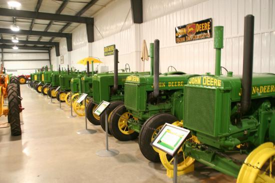 Canadian Tractor Museum