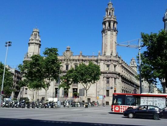 Casa de La Llotja