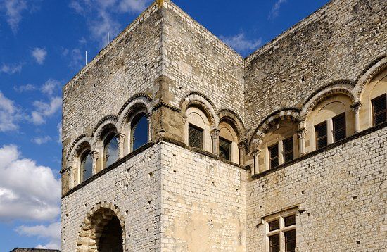 Chateau des Adhemar