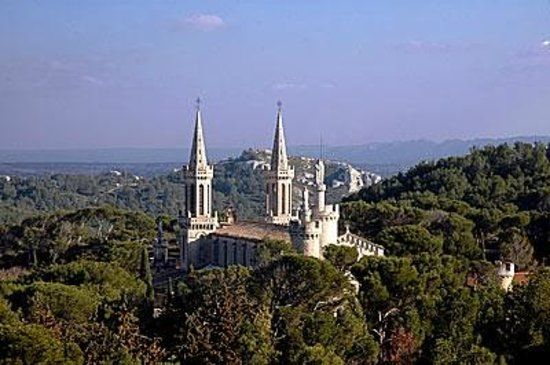 Abbaye Saint-Michel de Frigolet