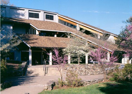 Southern Highland Craft Guild Folk Art Center