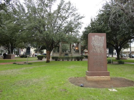 San Augustin Plaza