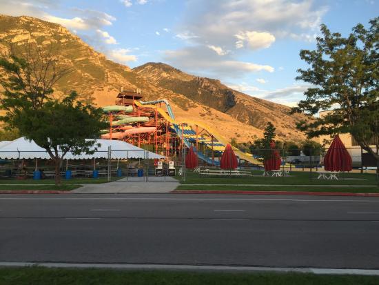 Splash Summit Water Park