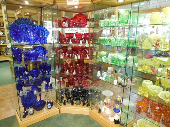 Oglebay Institute Glass Museum