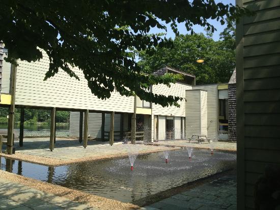 Fuller Museum of Art