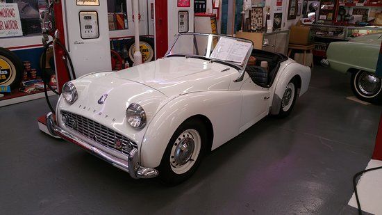 Jerry's Classic Cars and Collectibles Museum