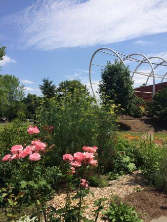 End of the Oregon Trail Interpretive Center