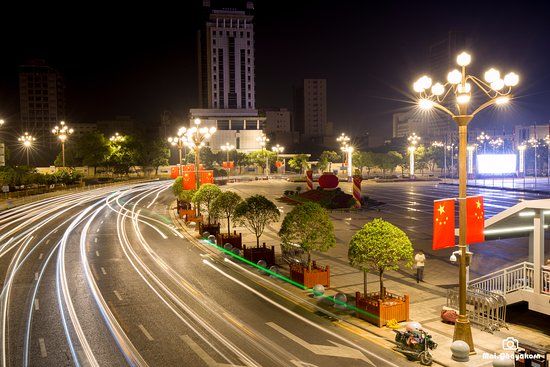 Nanchang Bayi Main Street