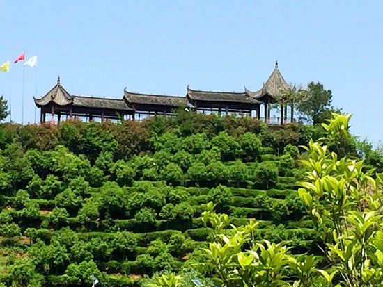 Tunxi Mountainous Town