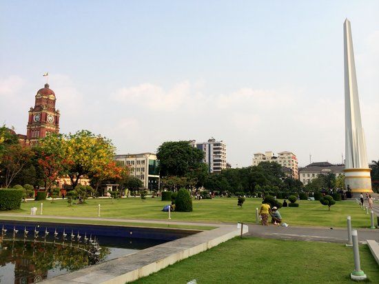 Maha Bandula Parkı