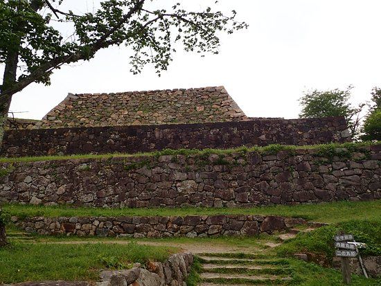 Yonago Castle