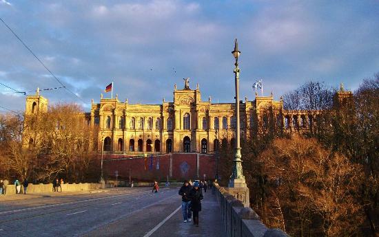 Maximilianeum