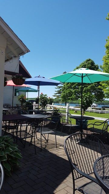 Chef's Hat Cafe